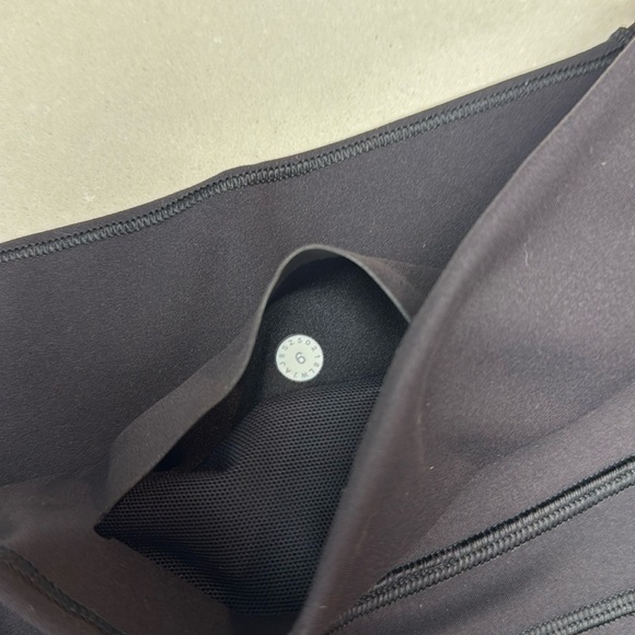 Lululemon High Rise 2” Yoga Short - Picture 5 of 6